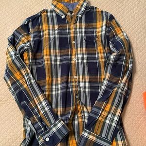 American Eagle button down